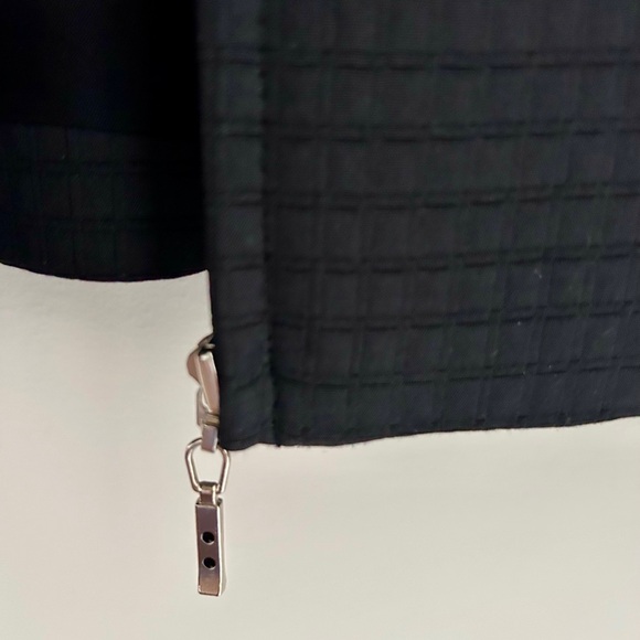 Louben Women's Classic Black Blazer - Picture 2 of 3